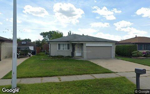 Street view of 16210 WELLINGTON AVE