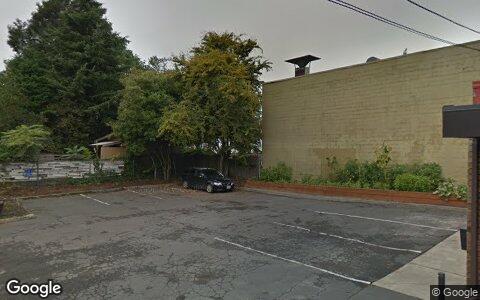 Street view of 236 NE SACRAMENTO ST