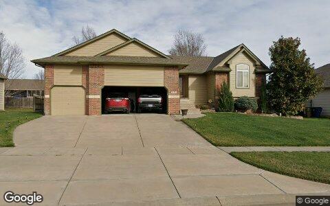 Street view of 1326 S SUMMIT RD