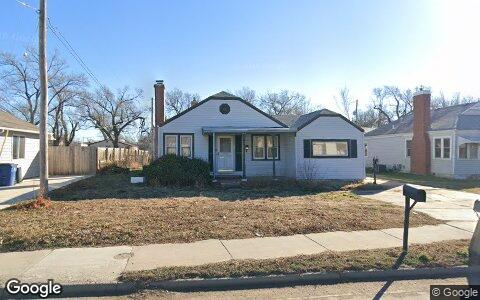 Street view of 2438 S HYDRAULIC ST
